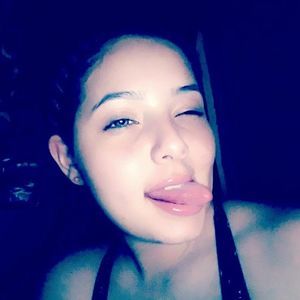 Meet your Posher, Leilani